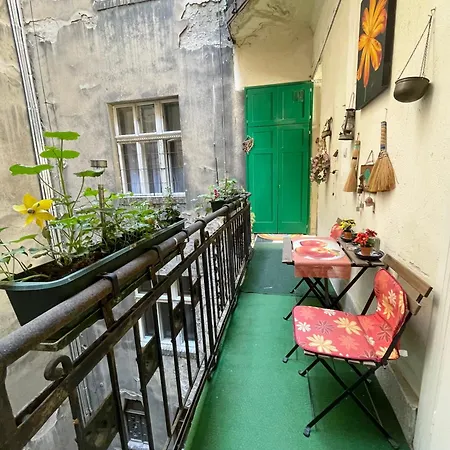 דירה Rainbow Pearl At St Stephen' S Basilica *