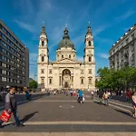 Rainbow Pearl At St Stephen' S Basilica 아파트 부다페스트