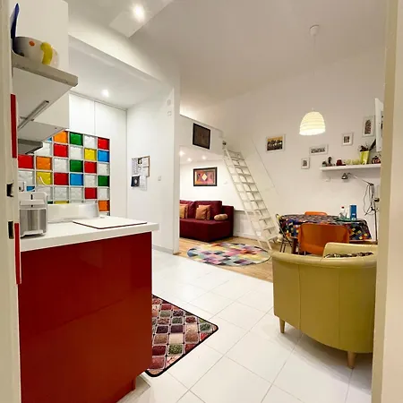 Rainbow Pearl At St Stephen' S Basilica Apartamento *