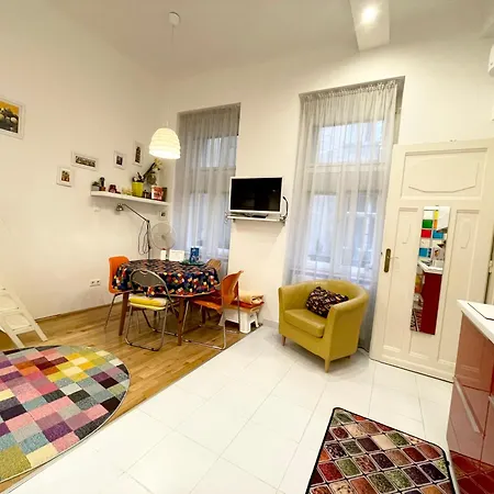 Apartamento Rainbow Pearl At St Stephen' S Basilica Budapest