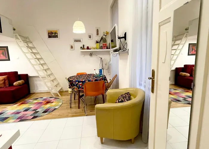 Daire Rainbow Pearl At St Stephen' S Basilica Budapeşte