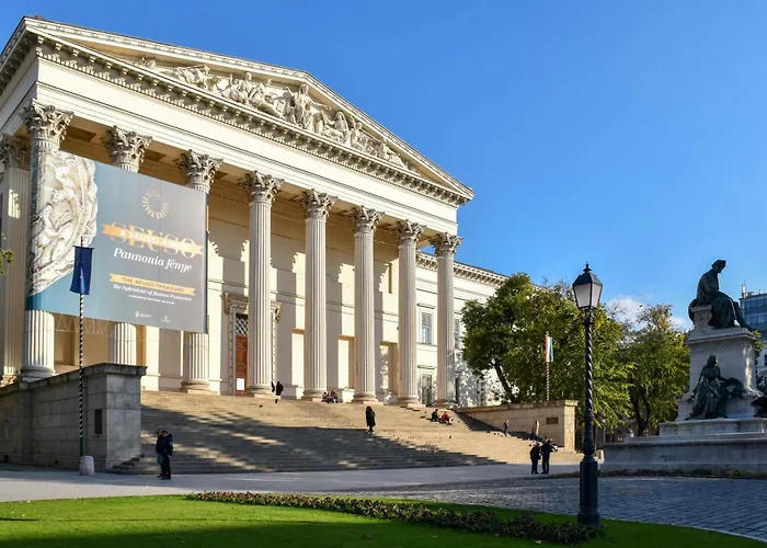 Διαμέρισμα Rainbow Pearl At St Stephen' S Basilica